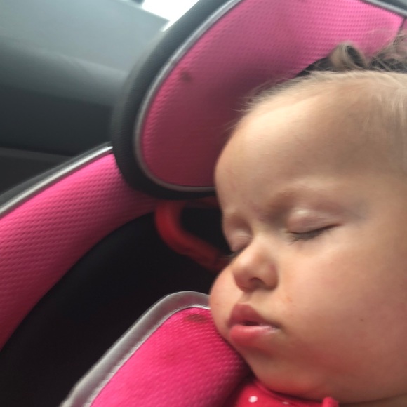 Meet your Posher, Alivia - Picture 1 of 1